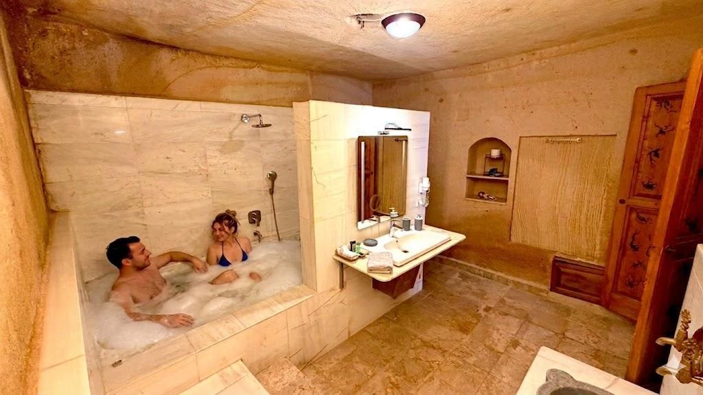 Crassus Cave Hotel — 3
