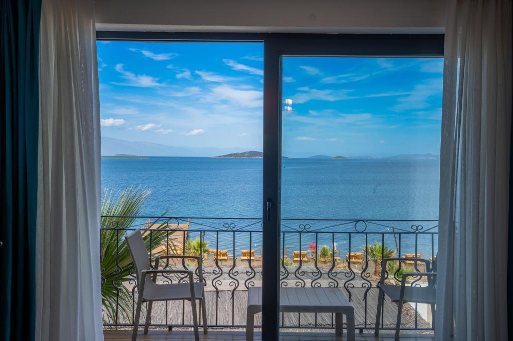 Cunda Aksaç Otel — 9
