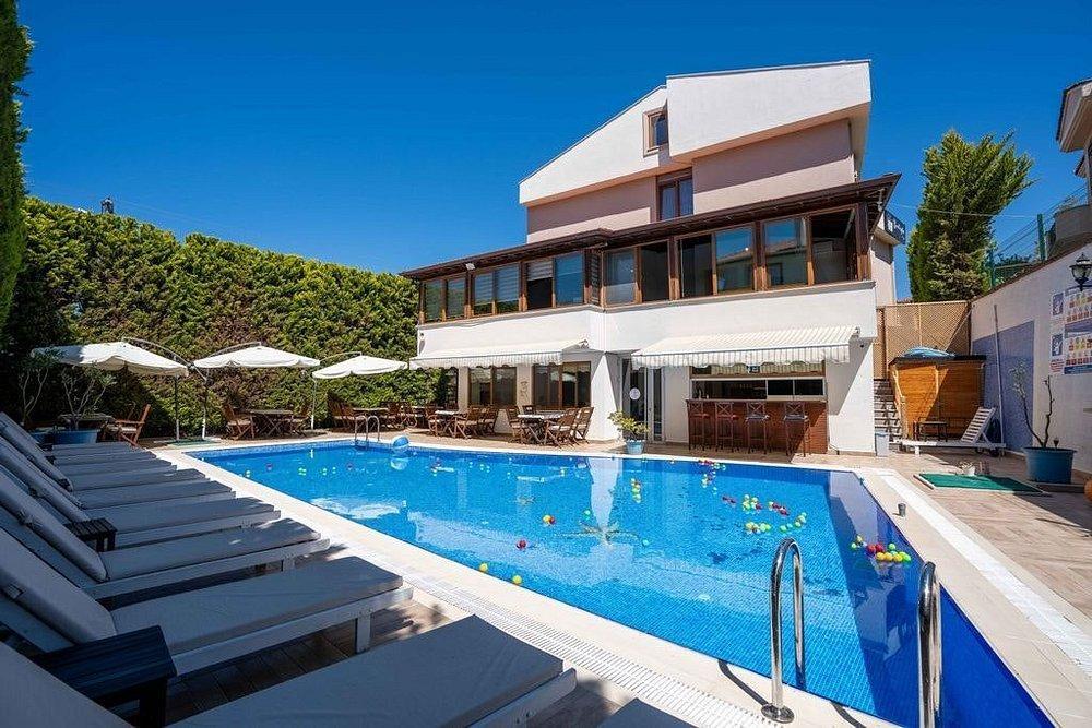 Cunda Giritlioğlu Otel — 9