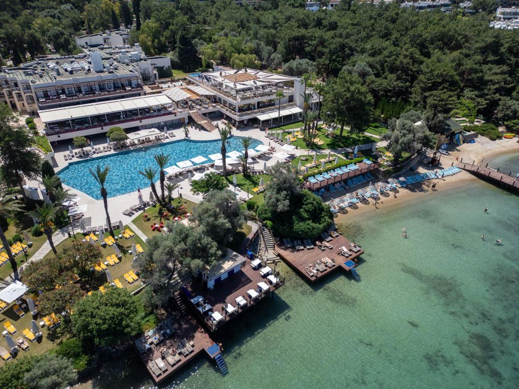 DoubleTree by Hilton Bodrum Işıl Club Ultra All Inclusive Resort