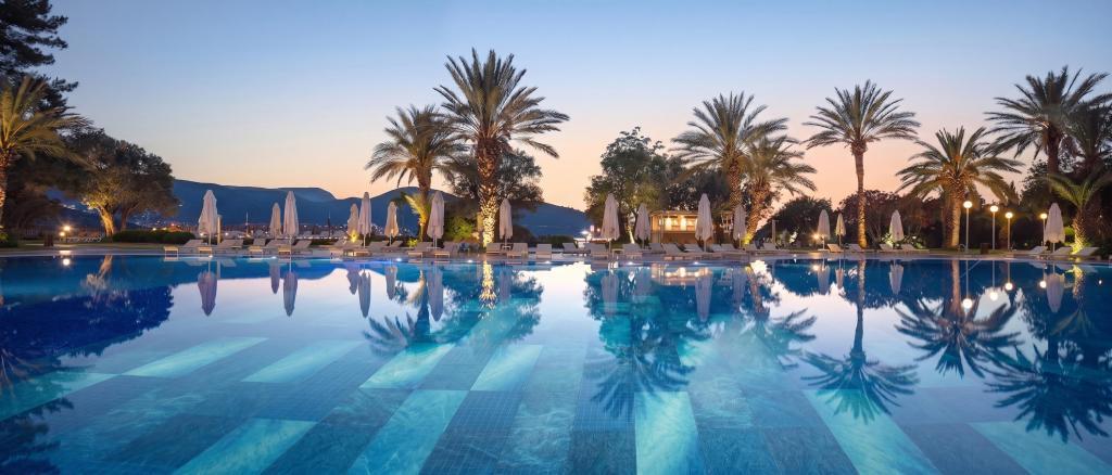 DoubleTree by Hilton Bodrum Işıl Club Ultra All Inclusive Resort — 2