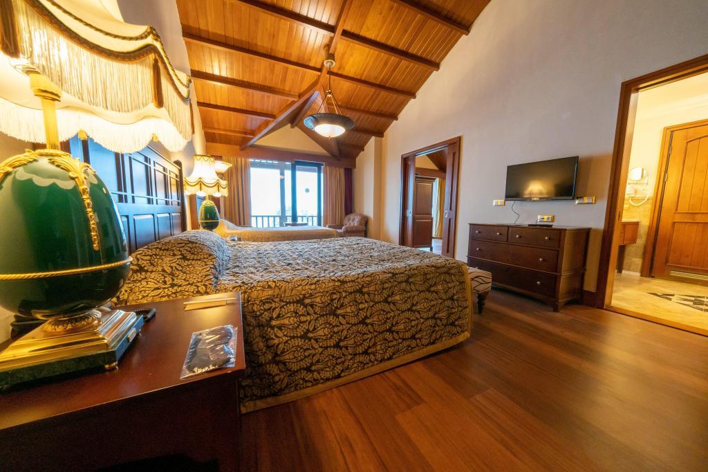 Duja Chalet Ski Center — 4