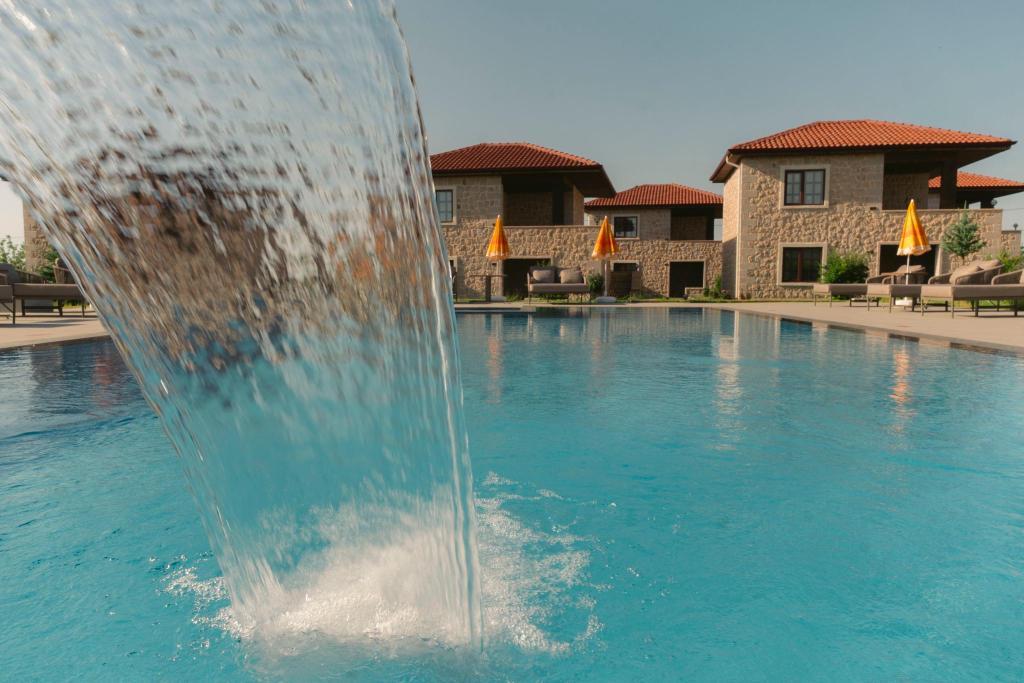 Elevres Stone House Hotel — 6