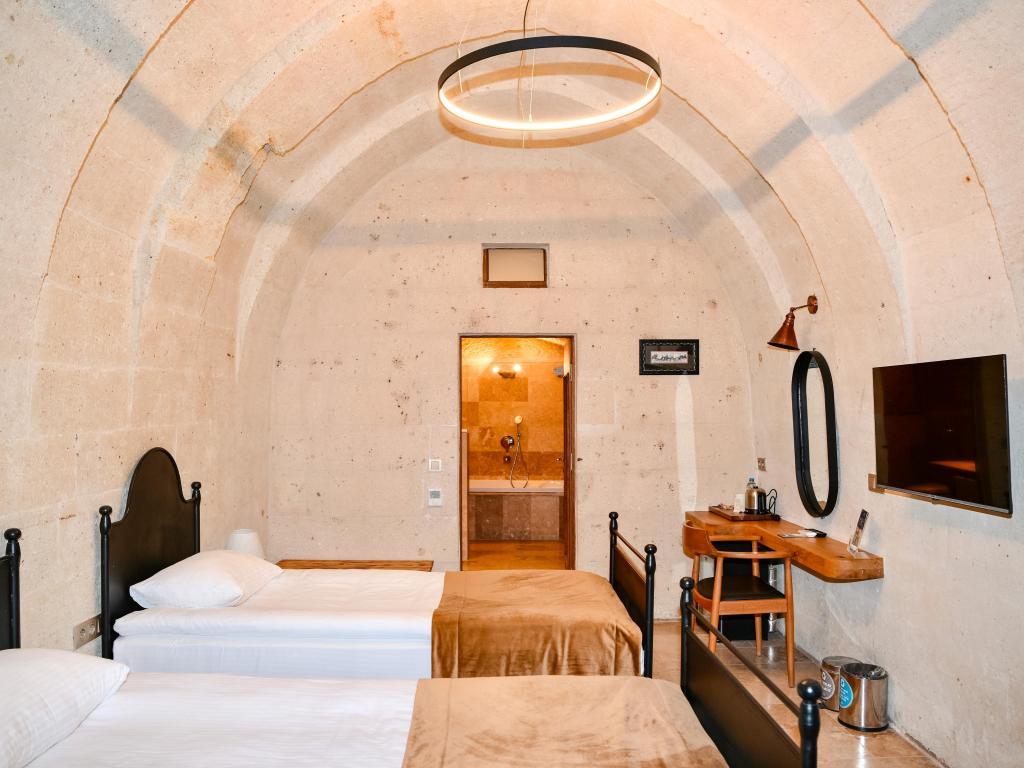 Evanthia Cave Suites - Special Class — 5