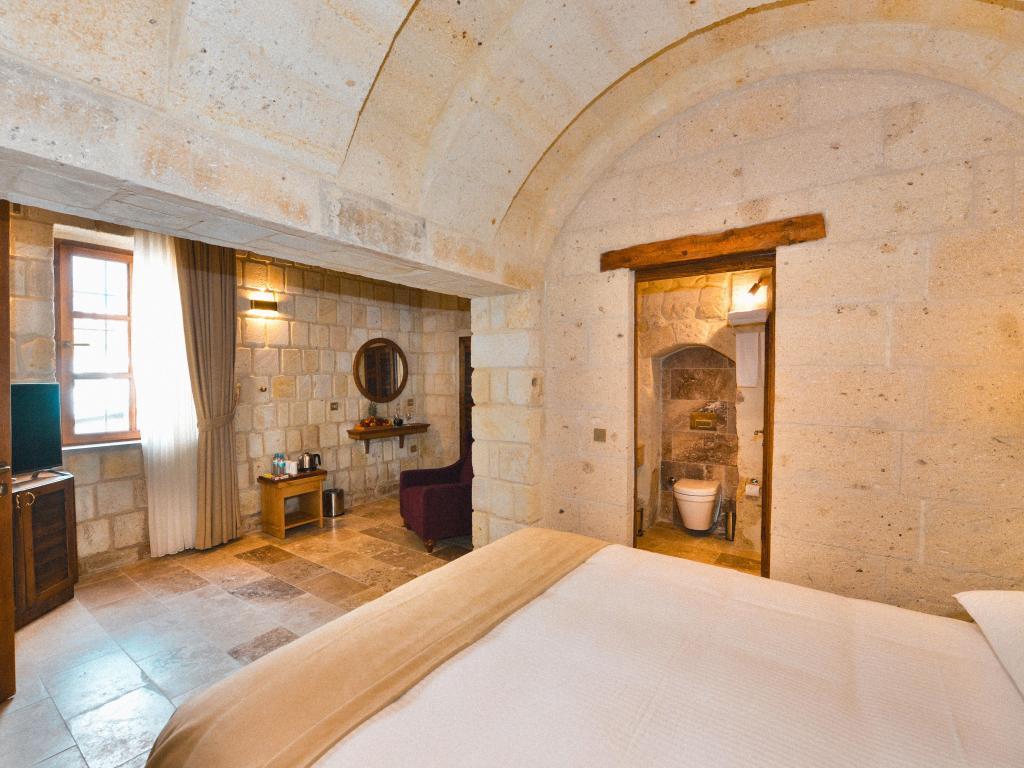 Evanthia Cave Suites - Special Class — 8