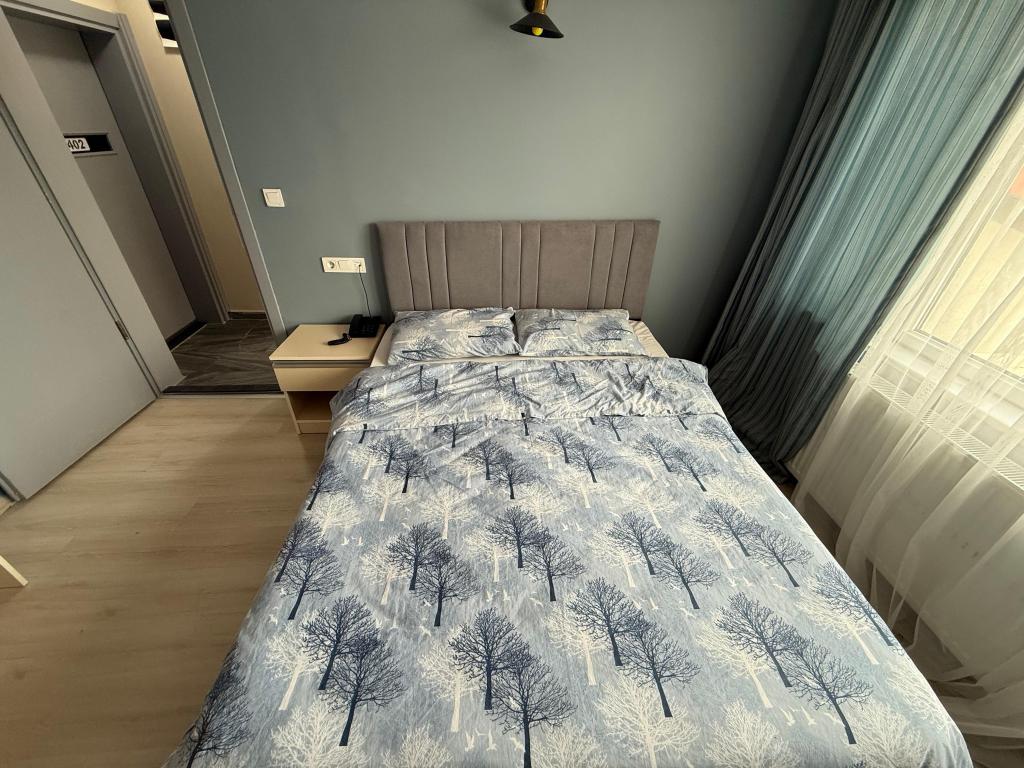 Flora 16 Rooms — 6