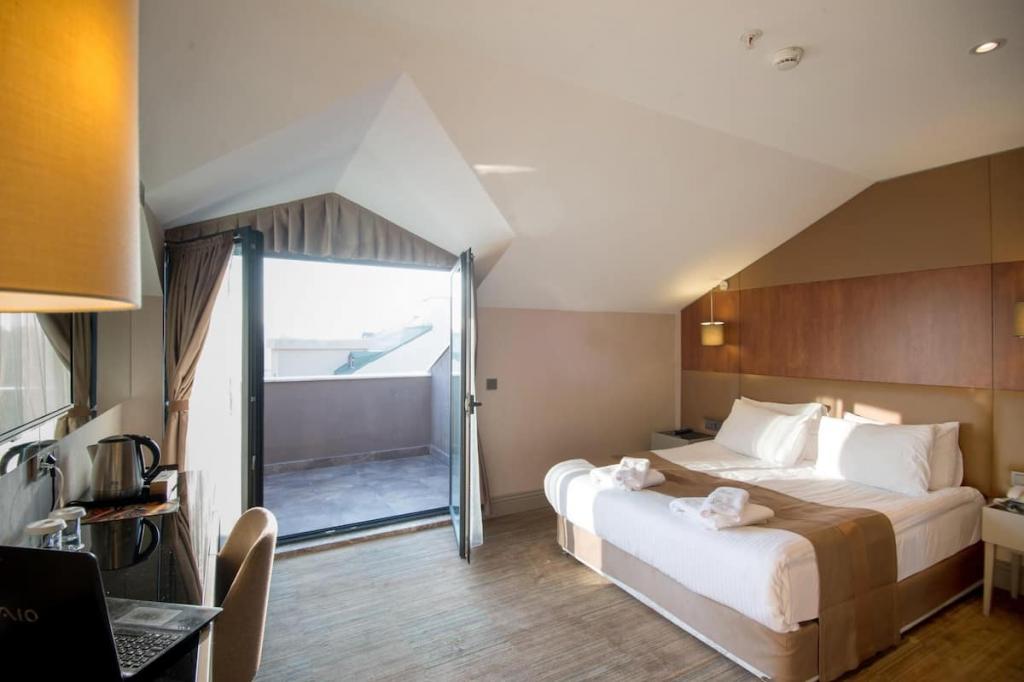 GK Regency Suites — 9
