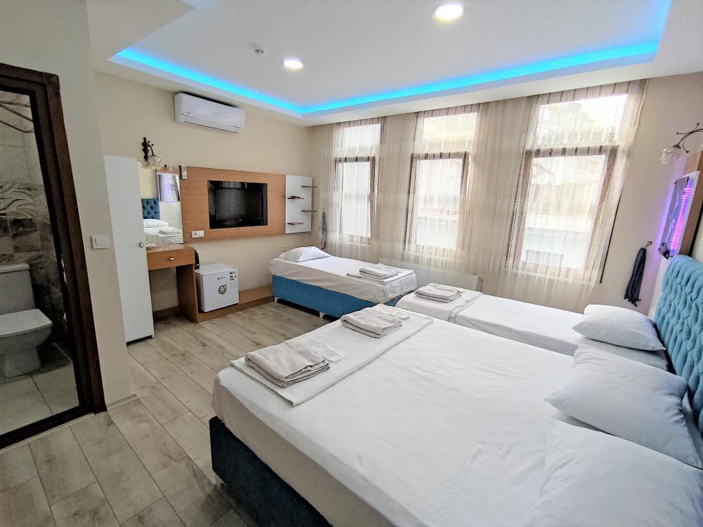 Grafen Hotel — 8