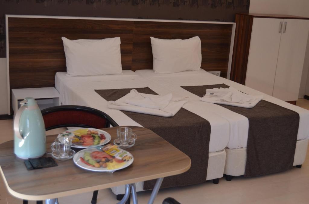 Grand Antalya Hotel — 2
