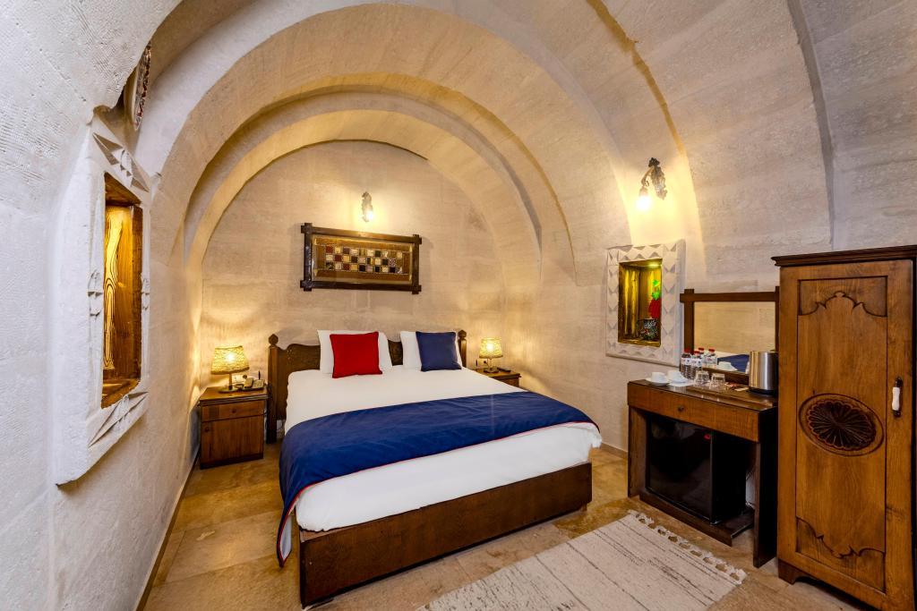 Grand Elite Cave Suites — 9