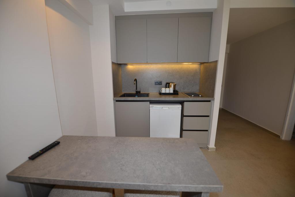 Greenpark Apartments — 10