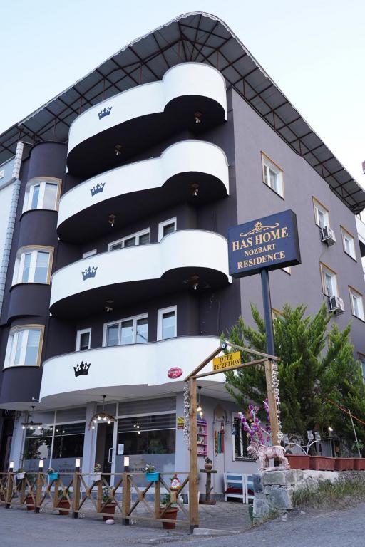 Has Home Nozbart