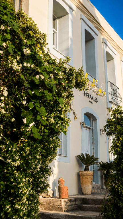 Herakles 1850 Otel Çeşme — 2