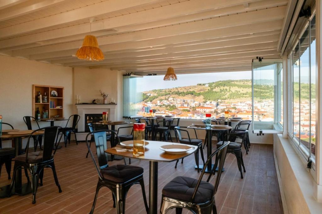 Heros Hotels Bozcaada — 9