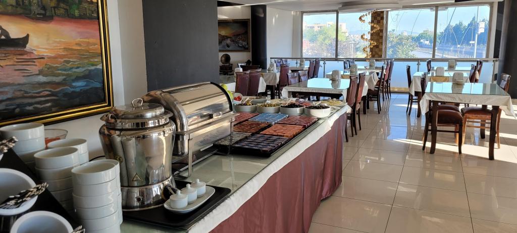 Hera City Hotel — 7