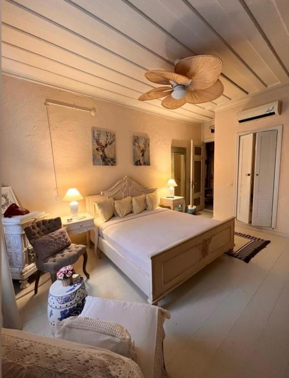 Hoşça Kal Alaçatı Otel — 7