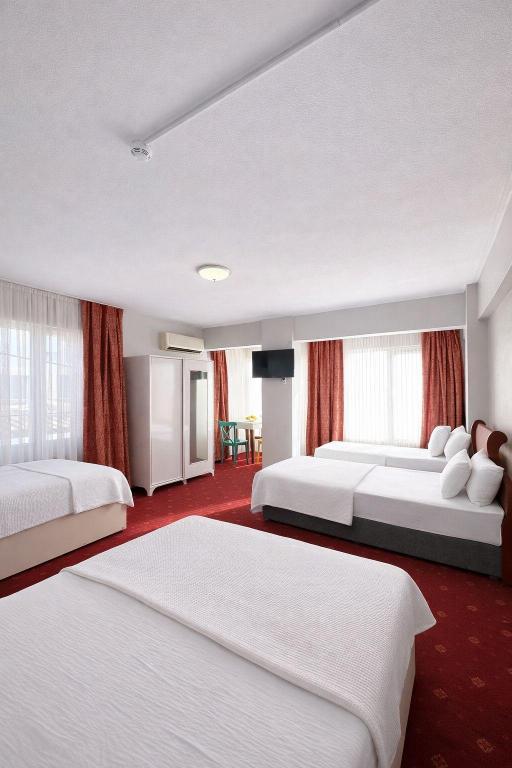 Hotel Sarayevo — 4