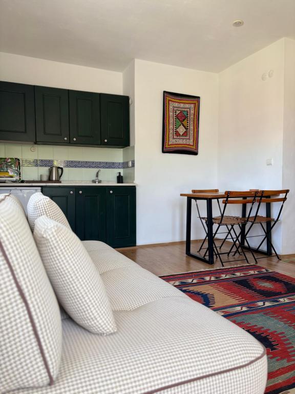 Hotel Villa Tokur — 9
