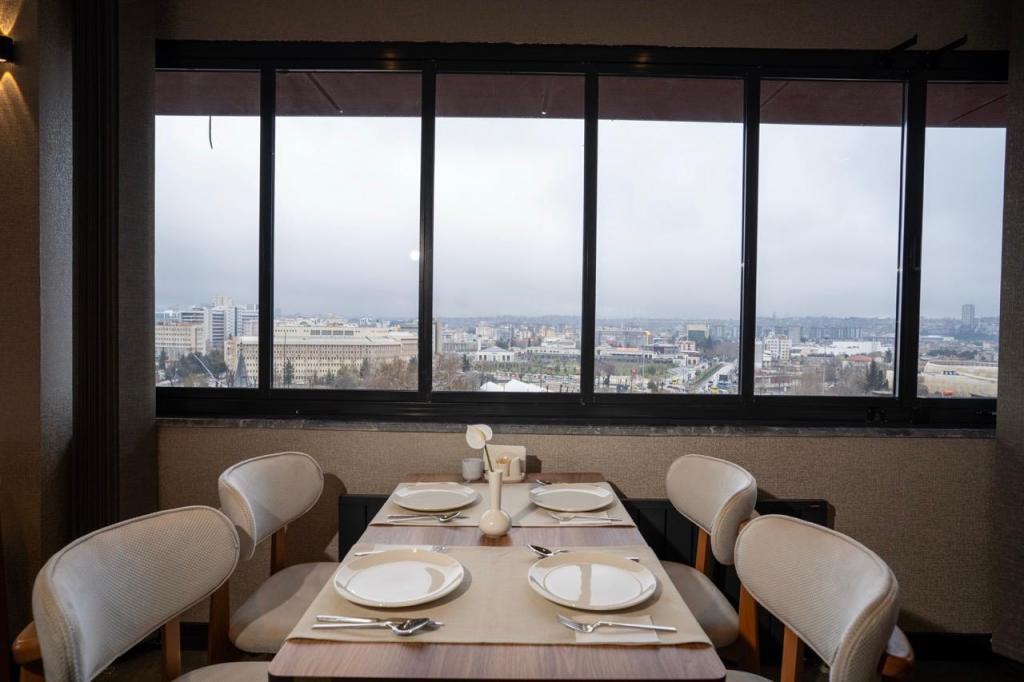 Küçük Velic Hotel — 10