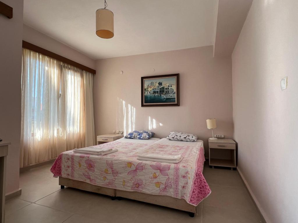 Kalanora Hotel — 3