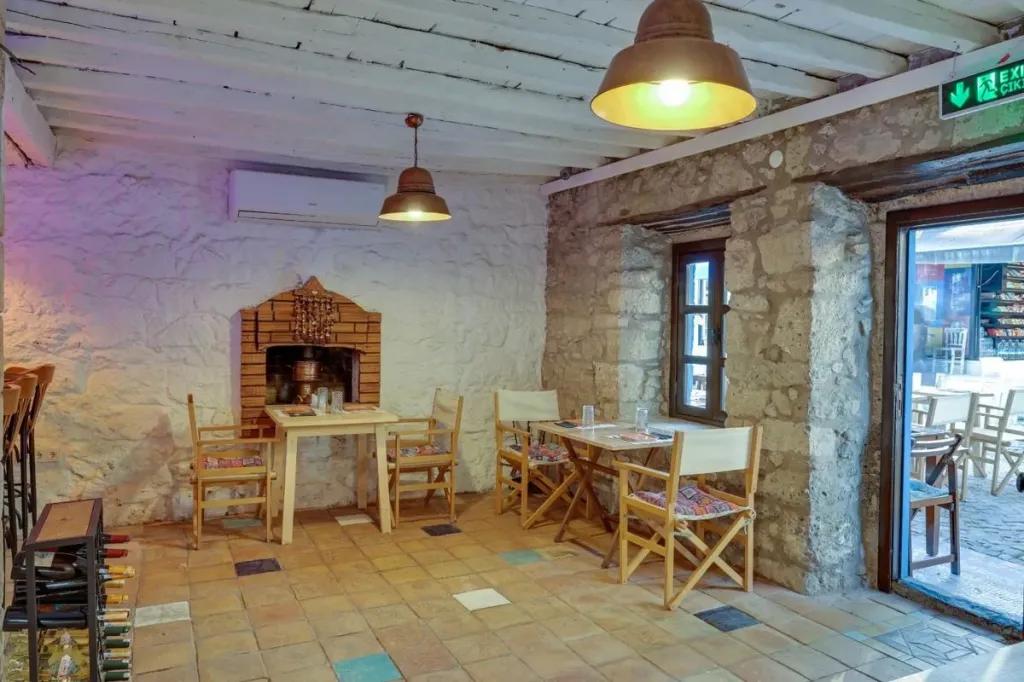 Kapela Taş Otel Alaçatı — 3