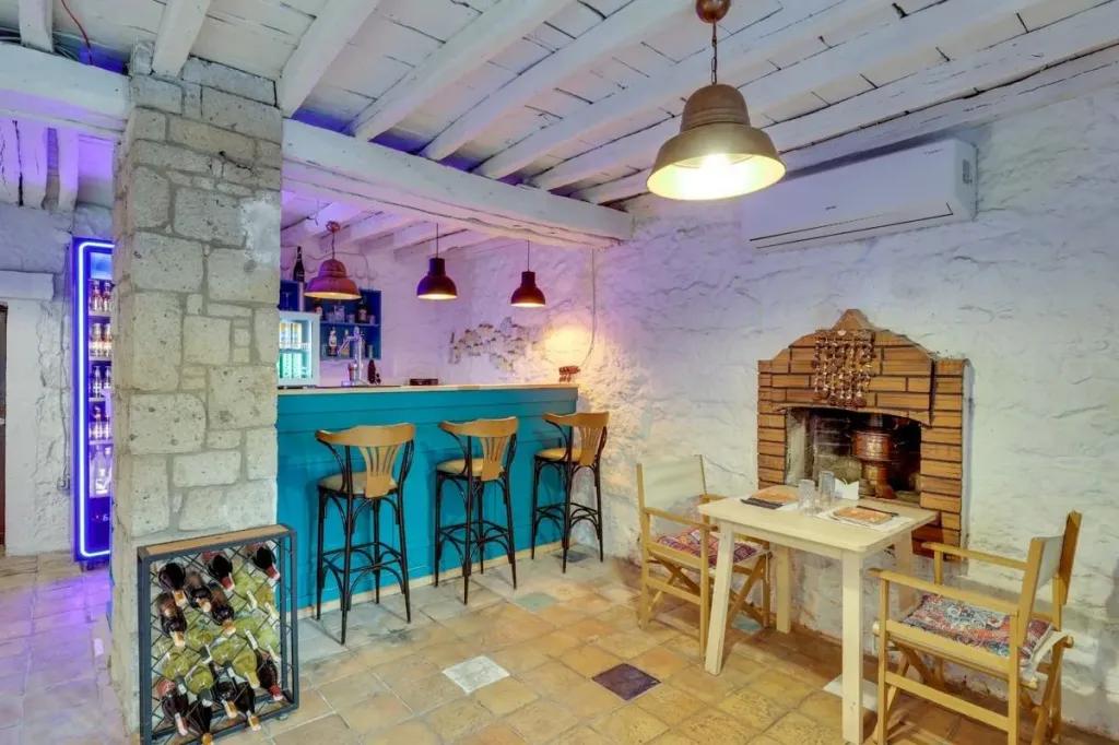 Kapela Taş Otel Alaçatı — 4