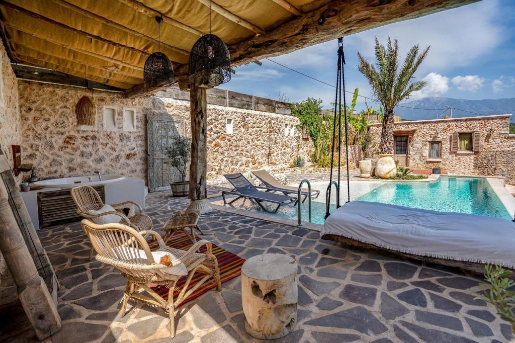 Kassandra Heritage — 5