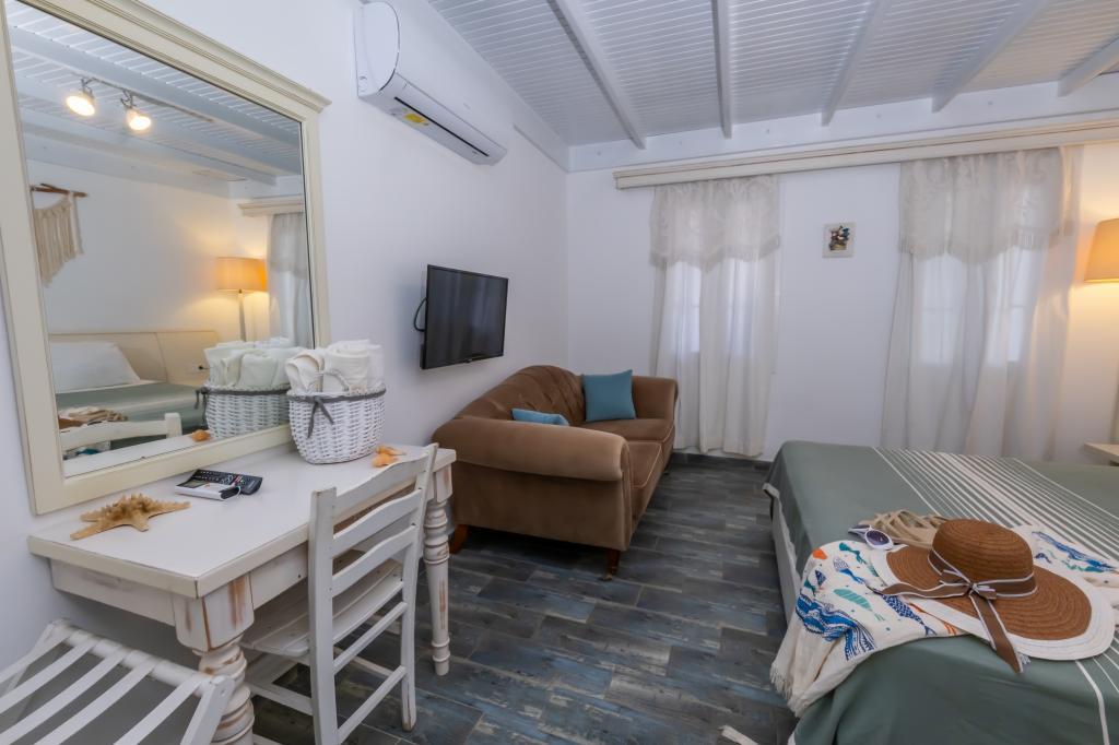 Kefi Beach & Suites — 6