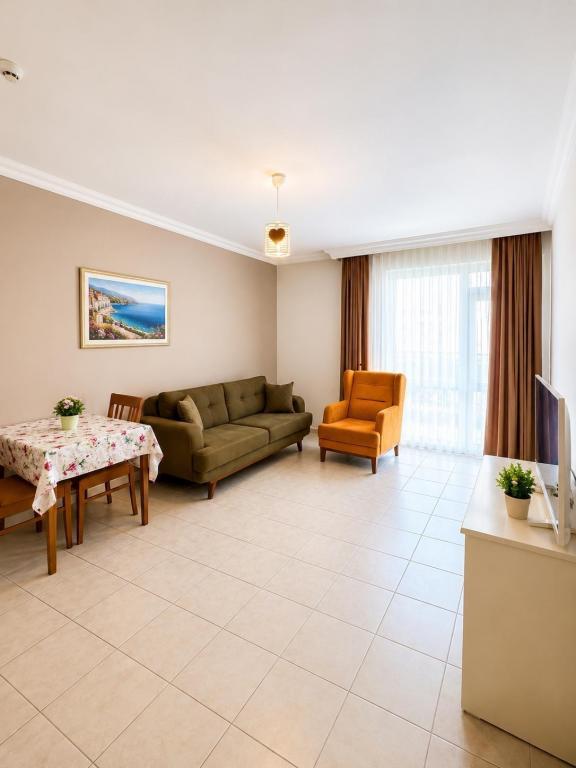 Kleopatra Aytur Apart — 9