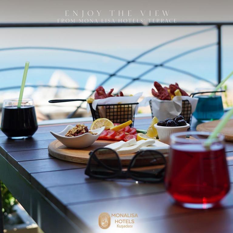 Kuşadası Monalisa Hotels — 2