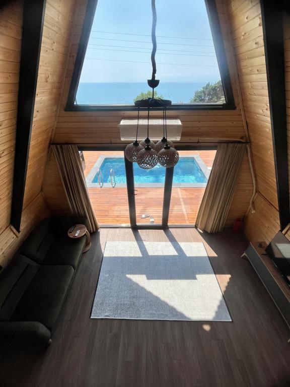 La Fontaine Bungalov — 3