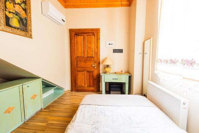 Lavantalı Konak Taşev Otel Seferihisar — 7
