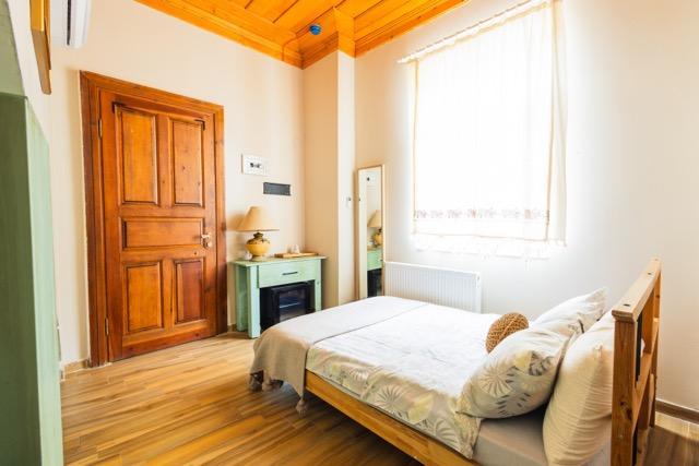 Lavantalı Konak Taşev Otel Seferihisar — 9