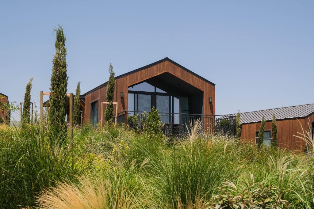 Les Bungalows — 10