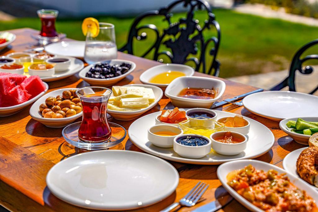 Linasya Otel — 3
