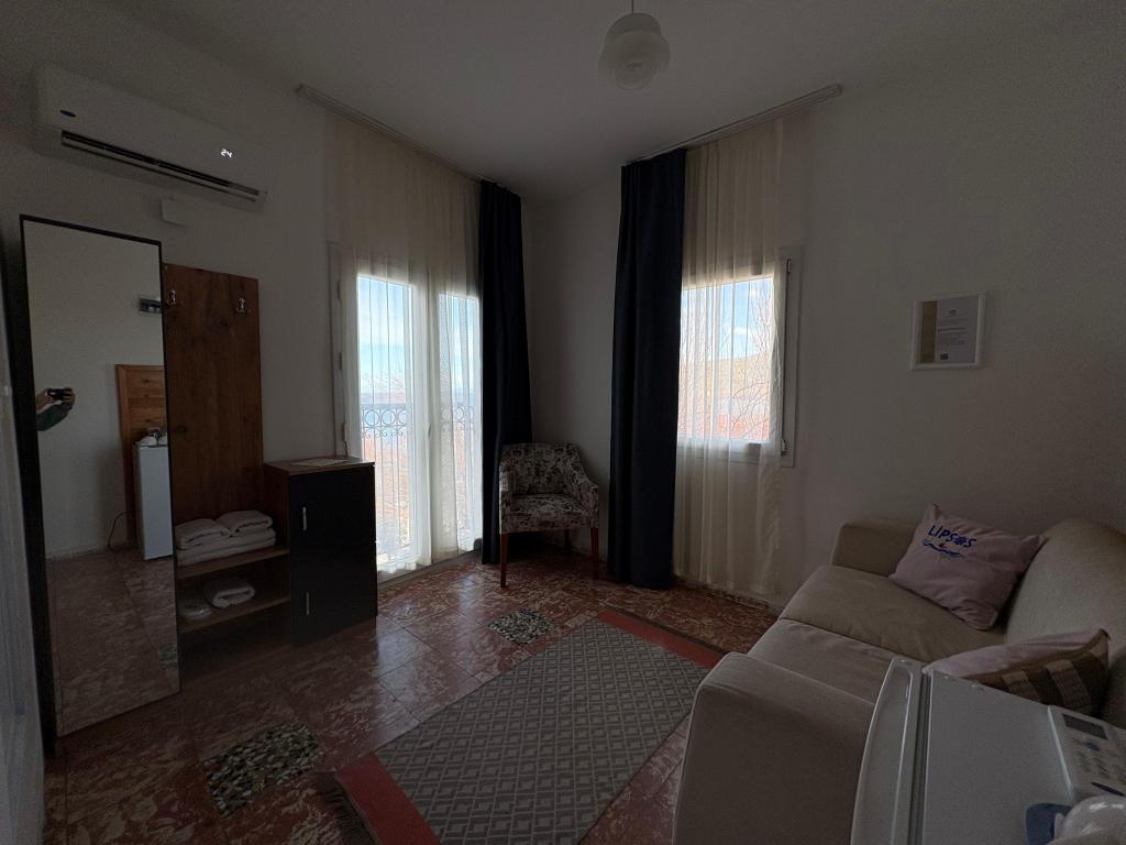 Lipsos Hotel — 9