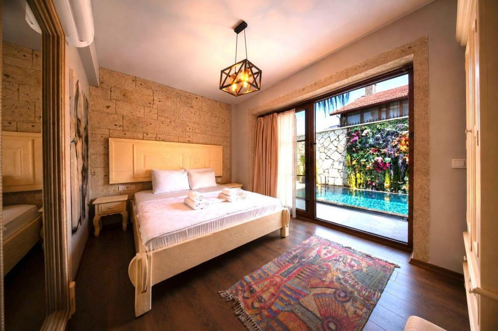 Lulu Inn Çeşme — 2