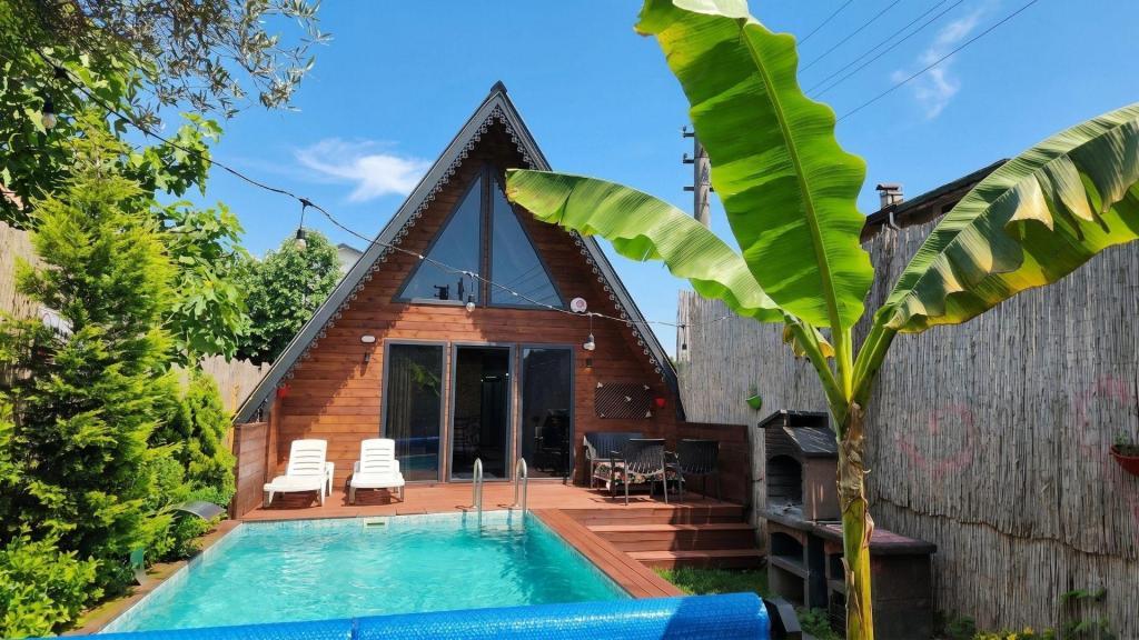 Maşukiye Pink House Bungalow — 10