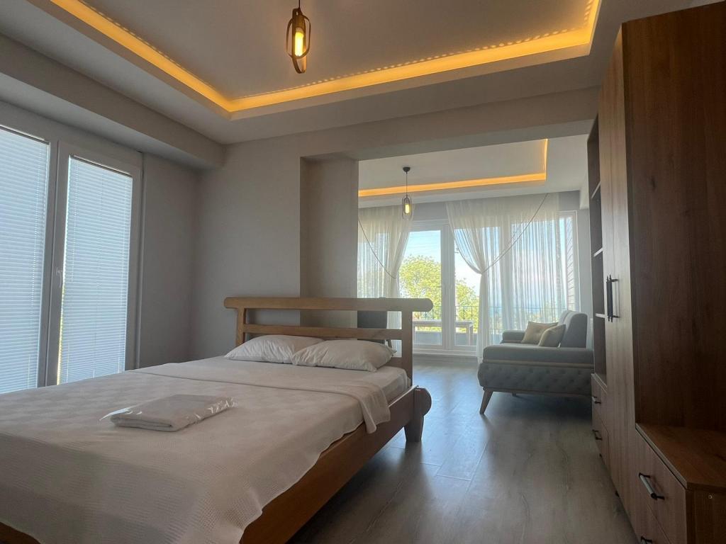 Mavikoy Apart — 4