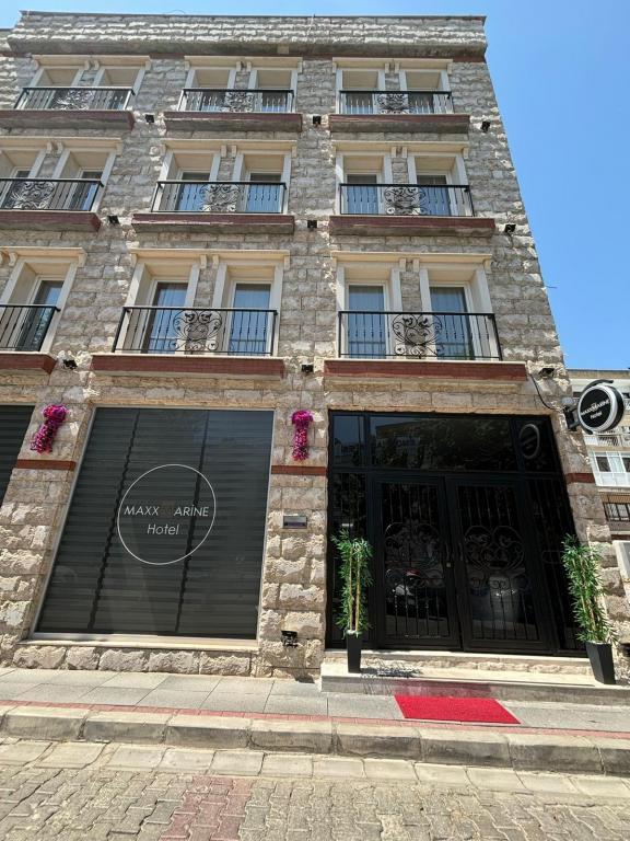 Maxx Marine Hotel Konak — 2