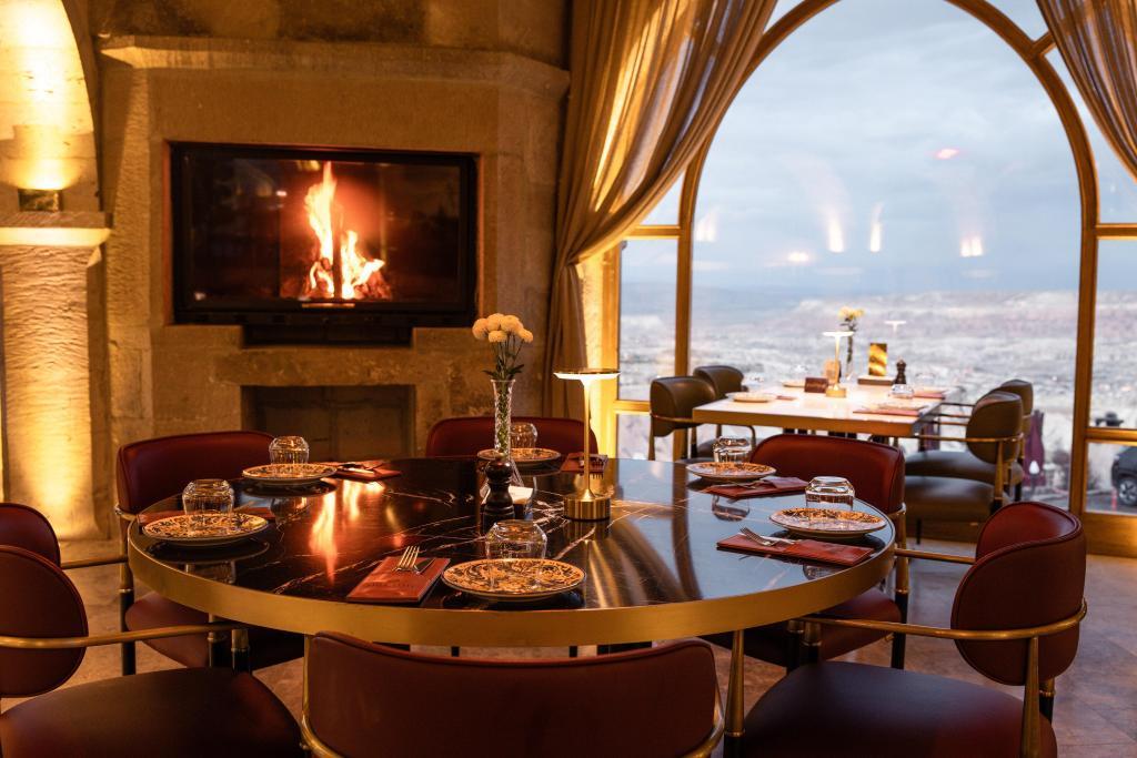 Millstone Cave Suites — 8