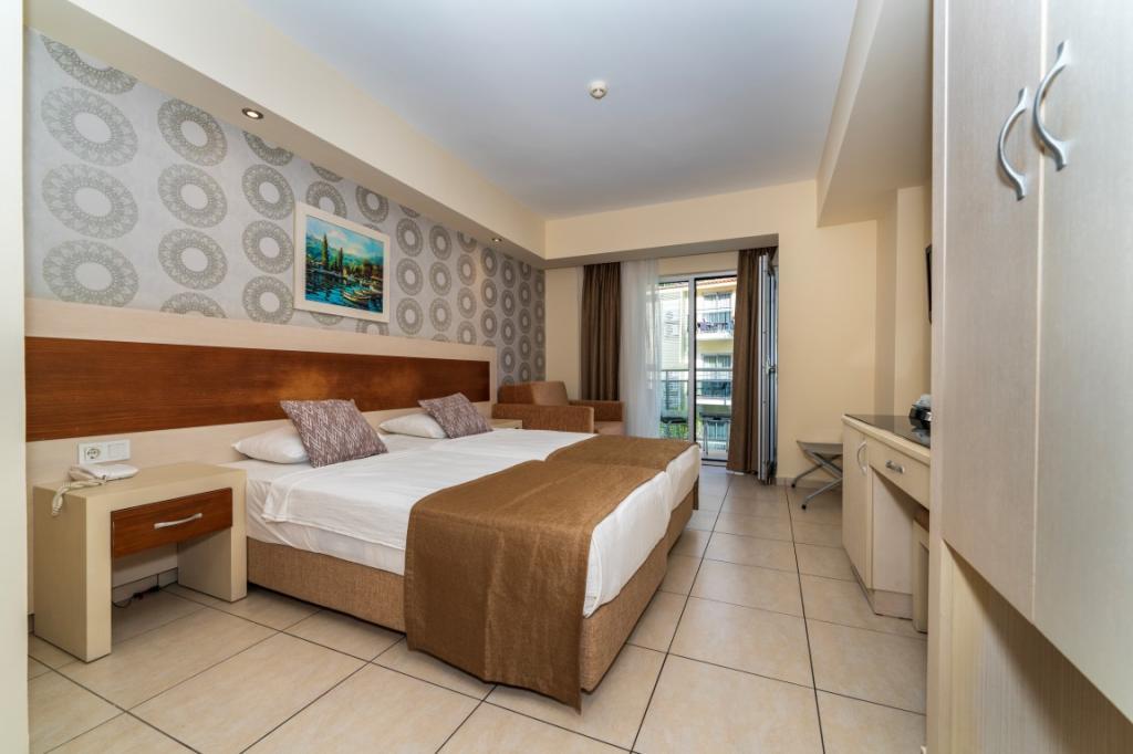 Montebello Resort Hotel — 2