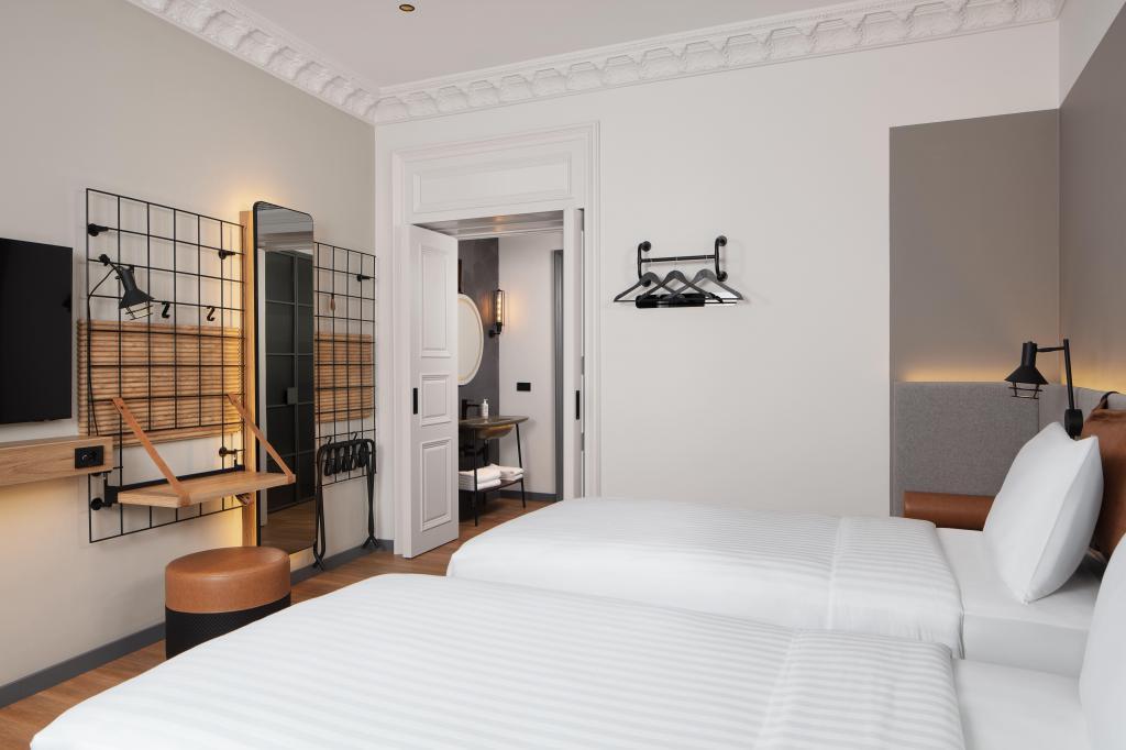 Moxy Istanbul Taksim by Marriott Bonvoy — 2