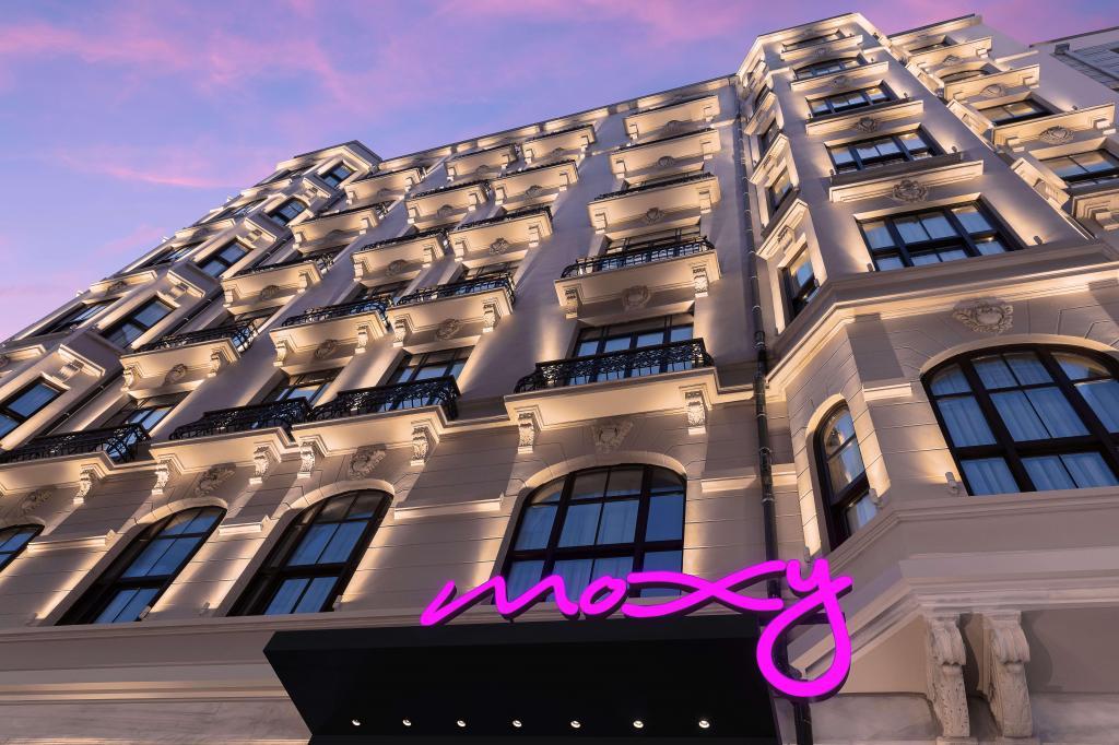 Moxy Istanbul Taksim by Marriott Bonvoy
