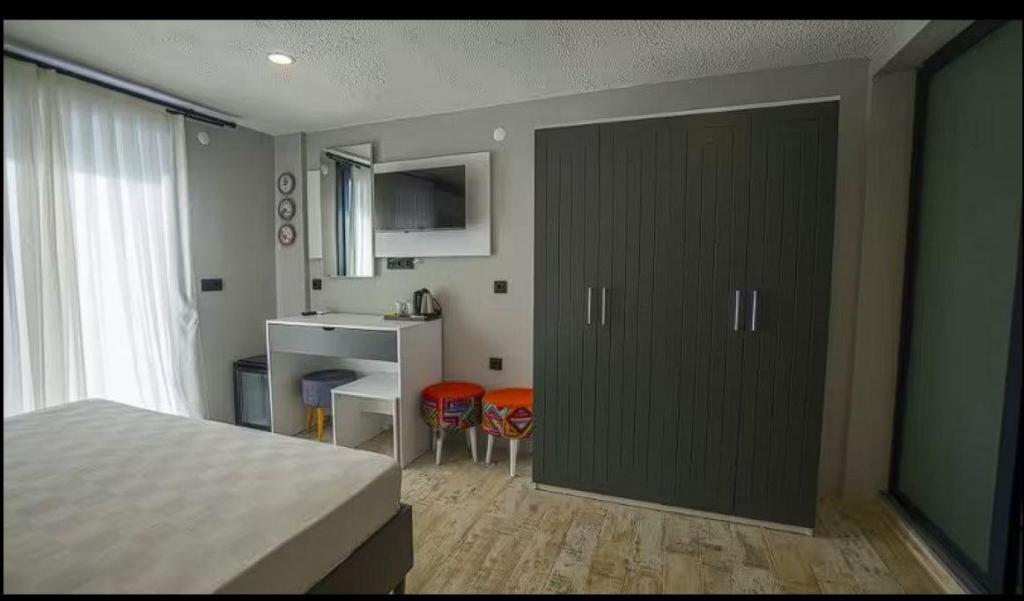 Nemesis Otel — 9