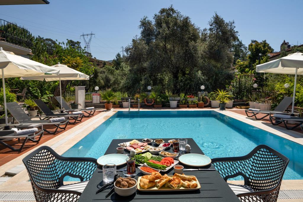 No 14 Hotel & Bistro Göcek — 10