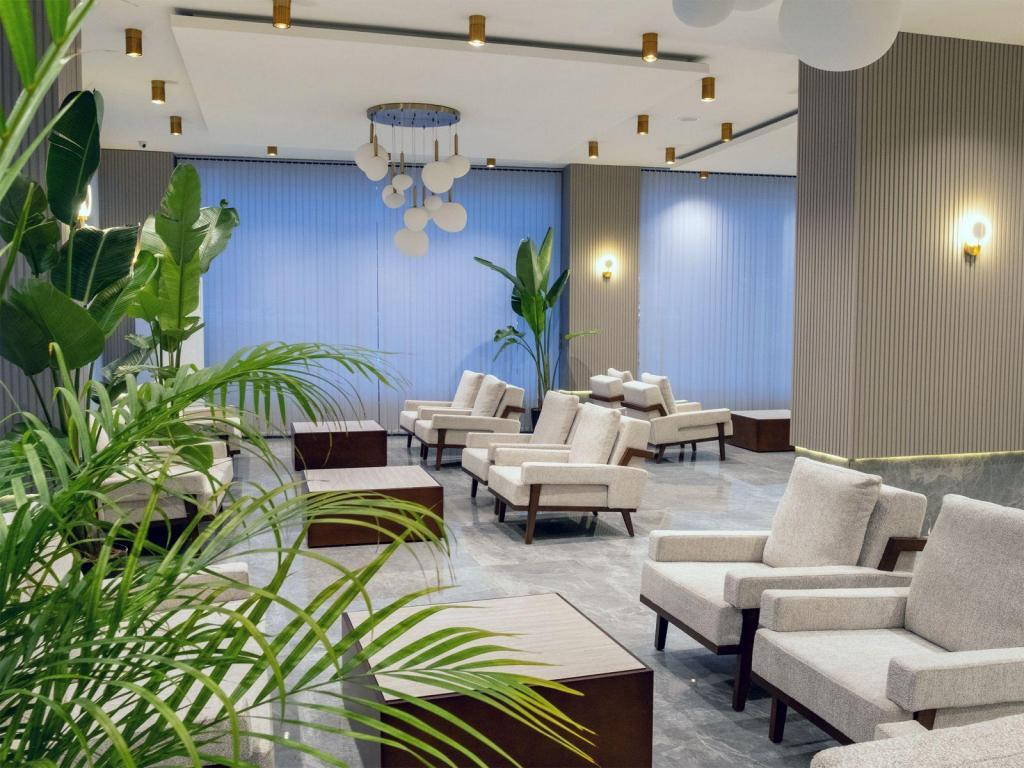 The Optimal Hotel — 9
