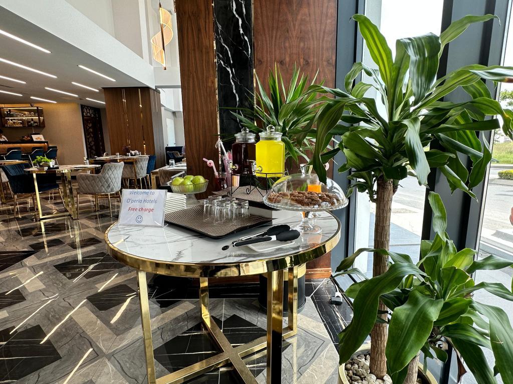 Trademark By Wyndham Operla Airport Hotels Arnavutköy — 3