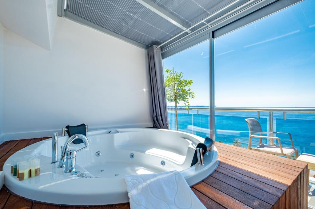 Pearly Hotel & Spa — 3