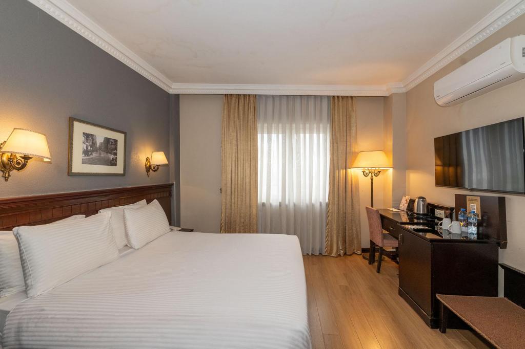 Pera Rose Hotel & Spa — 10